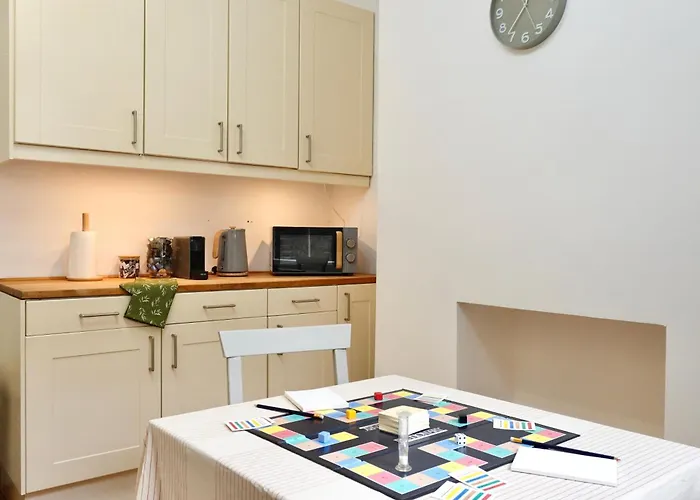 Westminster Apartment